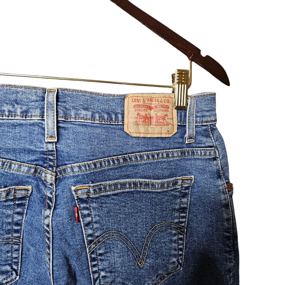 Levi's 550 Classic Bootcut Denim Jeans. Perfect! - Picture 7 of 7